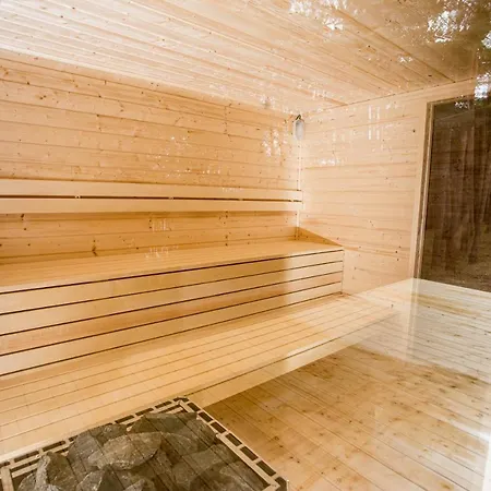 Gold Pearl Zegrze Apartment